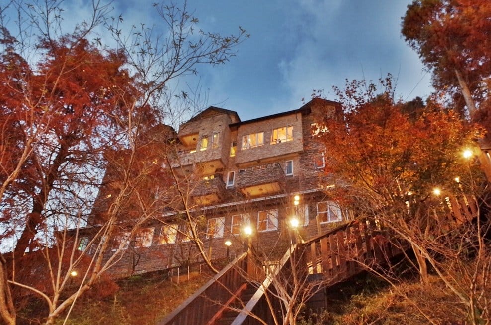 【生活分享】清境住宿推薦，超美清境佛羅倫斯渡假山莊君士坦丁堡，聖誕夜相遇在楓紅中