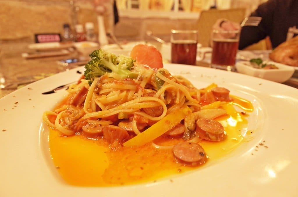 【生活分享】清境住宿推薦，超美清境佛羅倫斯渡假山莊君士坦丁堡，聖誕夜相遇在楓紅中