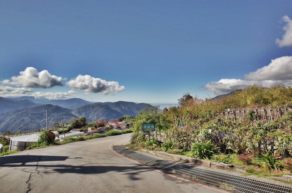 【生活分享】清境住宿推薦，超美清境佛羅倫斯渡假山莊君士坦丁堡，聖誕夜相遇在楓紅中