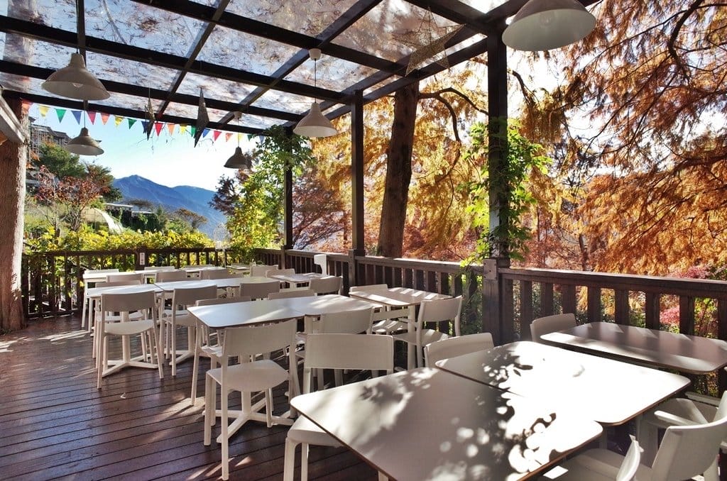 【生活分享】清境住宿推薦，超美清境佛羅倫斯渡假山莊君士坦丁堡，聖誕夜相遇在楓紅中