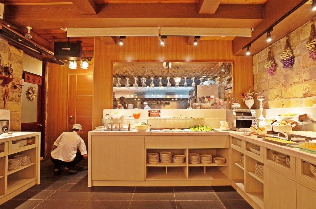 【生活分享】清境住宿推薦，超美清境佛羅倫斯渡假山莊君士坦丁堡，聖誕夜相遇在楓紅中