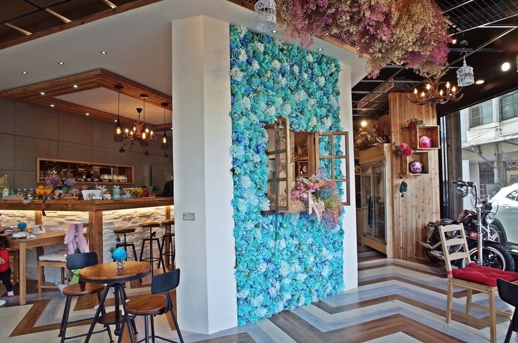 【好食分享】新竹超美ig打卡聖地荷芙亭，連甜點都美到不要不要der