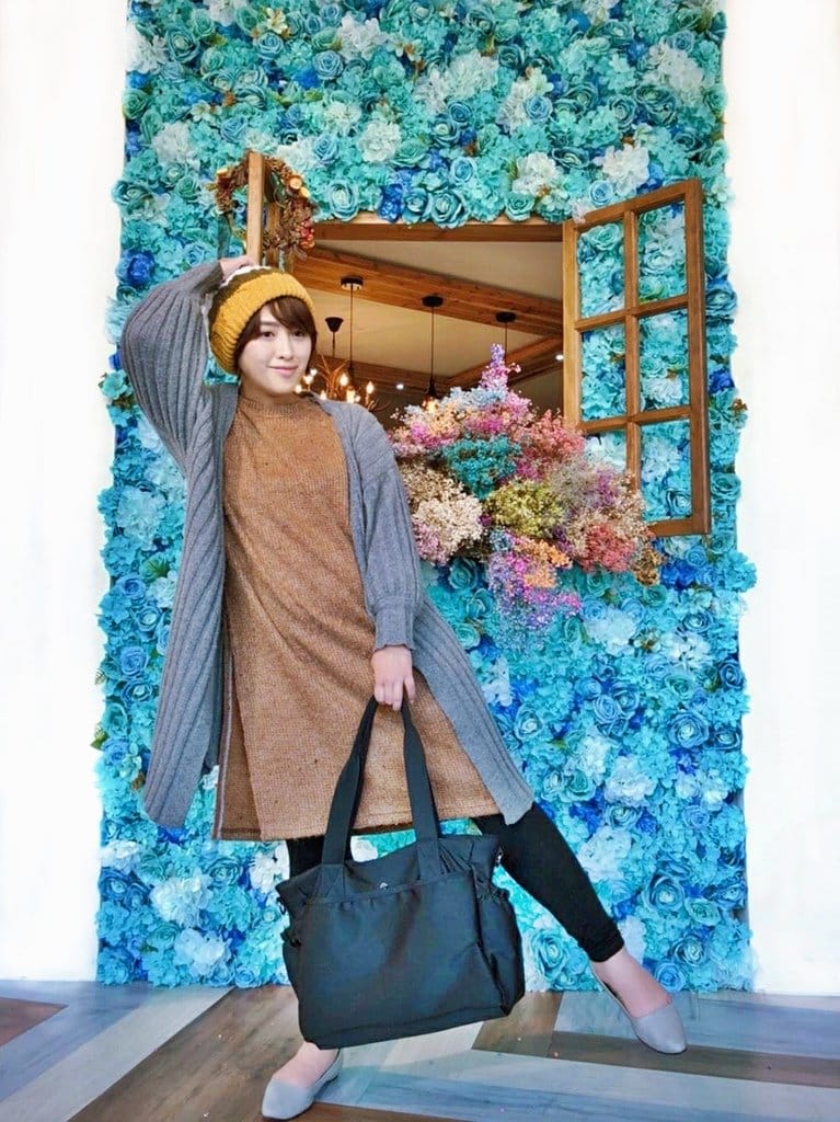 【生活分享】 LEATH包包專屬我的簡約輕量防潑水尼龍托特包/空氣包，帶布丁外出好方便