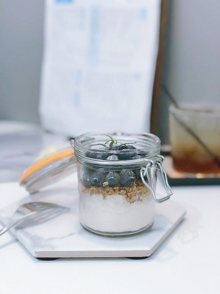 【好食分享】新竹在地經營，近big city巨城，我與小布丁在風徐徐 homebibi，風格咖啡店