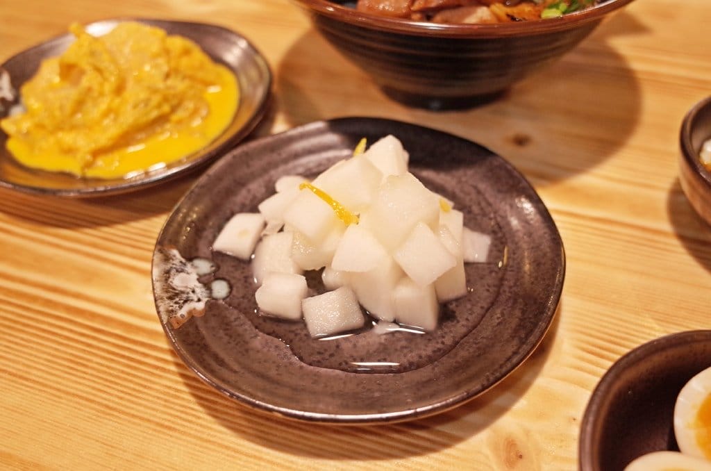 【好食分享】新竹北門街 川牛木石亭 銷魂燒肉丼飯，CP值超高的日式宵夜餐廳