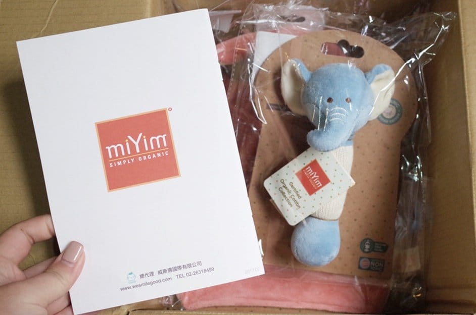 【育兒分享】嬰兒玩具推薦,美國miYim有機棉安撫玩具 ,小布丁的玩樂新體驗 - 第3張圖 【育兒分享】嬰兒玩具推薦,美國miYim有機棉安撫玩具 ,小布丁的玩樂新體驗