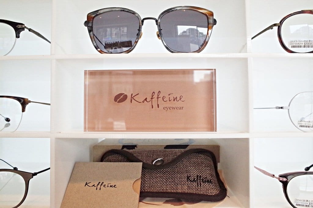 【美麗分享】彰化 SeeMore手目耳眼鏡，讓你看見生活的小美好堅持《溫暖人味的服務》以及《嚴謹精緻的眼鏡品質》