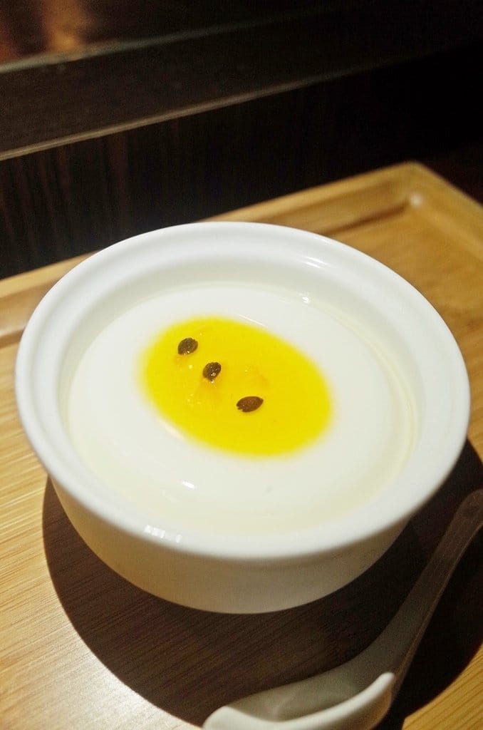 【好食分享】新竹忠孝 極賀燒肉專賣Bar 烤肉免動手專人服務烤到好，下班小酌好去處