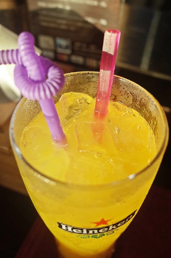 【好食分享】新竹忠孝 極賀燒肉專賣Bar 烤肉免動手專人服務烤到好，下班小酌好去處