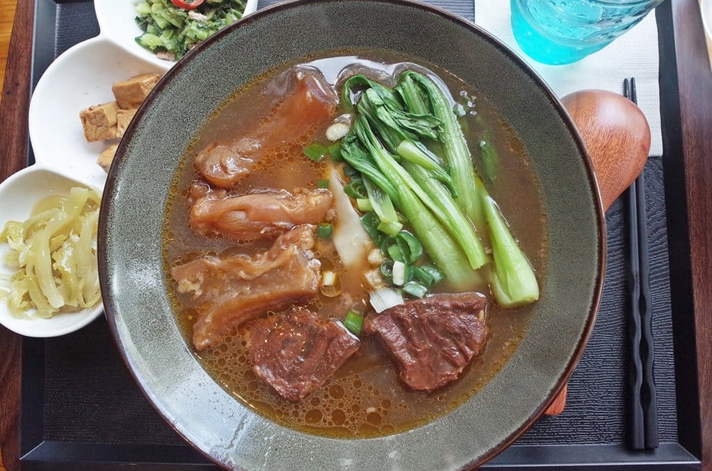 【好食分享】新竹忠孝新開幕厚醍牛肉麵,超大牛肉入口即化的牛筋,激推必吃 - 第17張圖 【好食分享】新竹忠孝新開幕厚醍牛肉麵,超大牛肉入口即化的牛筋,激推必吃