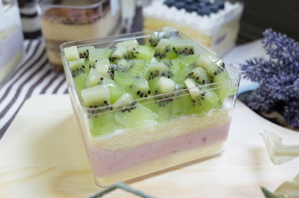 【好食分享】新竹 Patio帕堤歐 現在也有宅配甜點，小蛋糕水果優格，下午茶必備甜點夢享盒