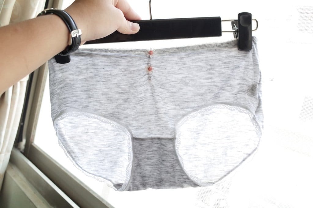 【生活分享】衣物的調香師 Prosi普洛斯貼身衣物去漬抗菌手洗精 添加經典白茶香水的潔淨好物