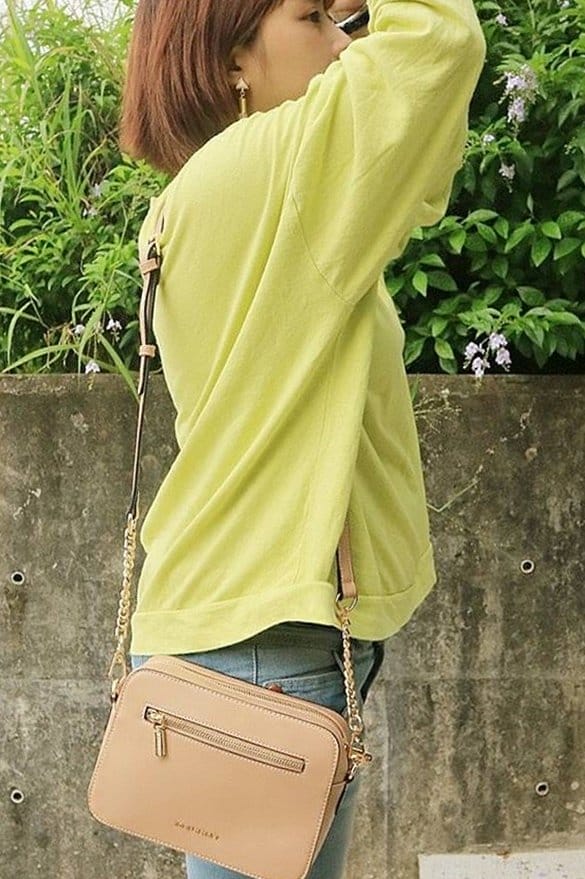 【美麗分享】入秋必買平價美包 ROBINMAY 甜蜜的早秋樂桃斜背包，就愛質感裸讓媽咪氣質飆升。