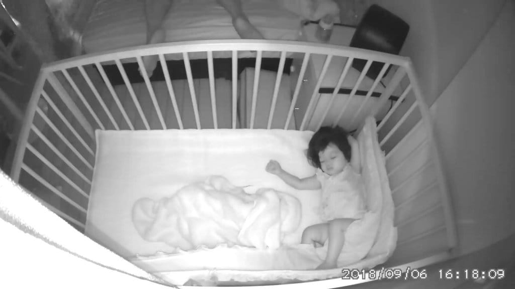 【育兒分享】讓寶寶安穩睡覺的小撇步，真心覺得選對床墊很重要，嬰兒透氣床墊 友村國際-Kumo