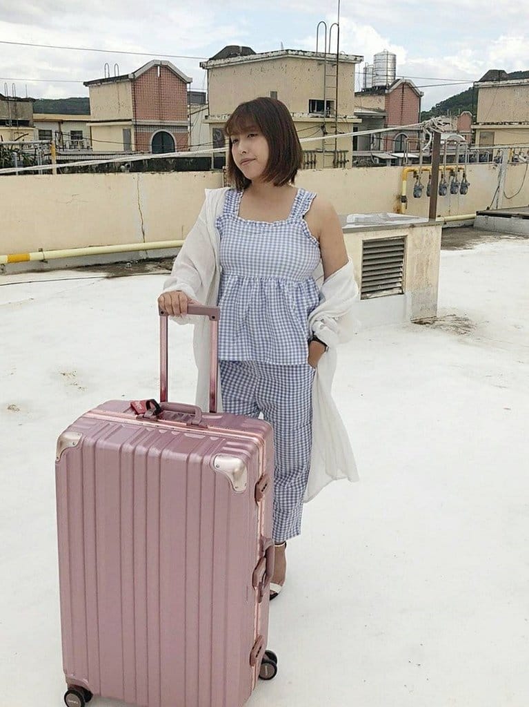 【生活分享】人生的旅途上就是要有 ToboogXHinomoto 29吋 超美時尚 頂級磨砂鋁框行李箱