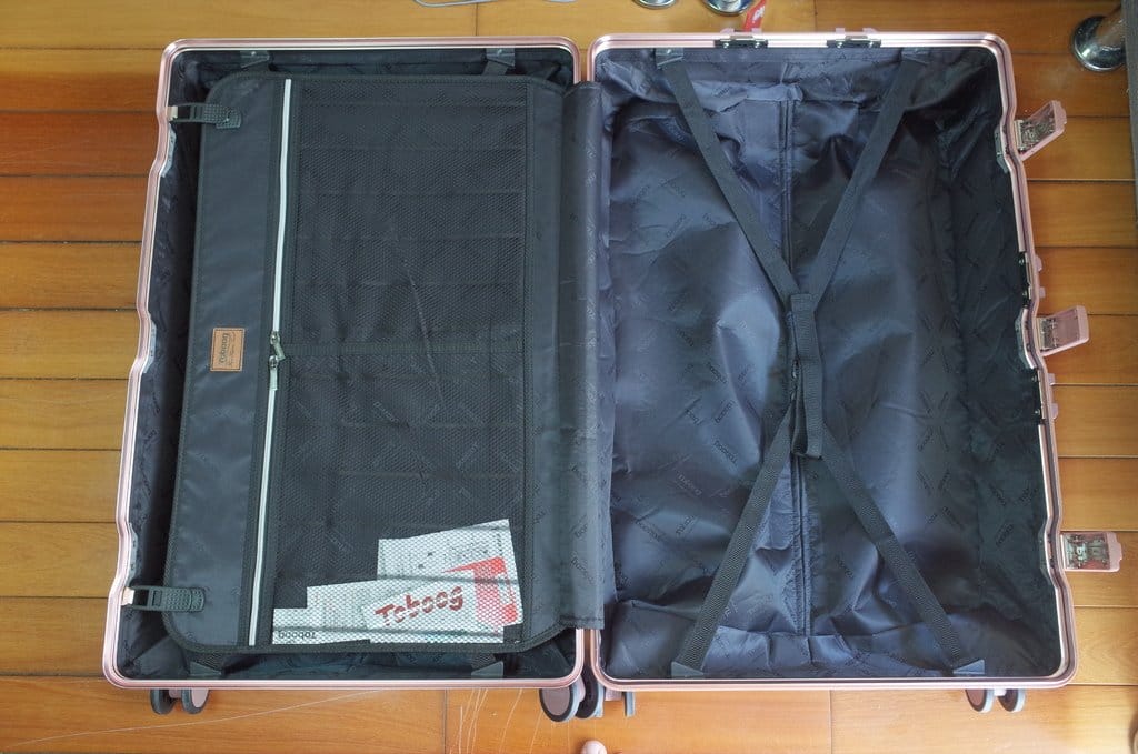 【生活分享】人生的旅途上就是要有 ToboogXHinomoto 29吋 超美時尚 頂級磨砂鋁框行李箱