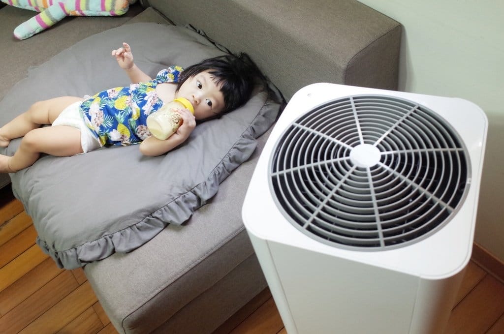 【開箱分享】美國Frigidaire富及第 極簡風空氣清淨機、倍效空氣清淨機，精美窄身外觀抗空污改善空氣品質