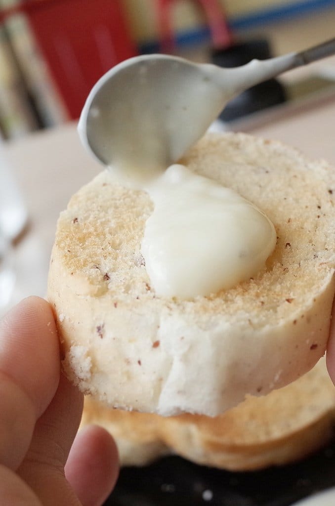 【好食分享】苗栗頭份 近尚順廣場，親子玻璃餐廳 平價超大牛排 餓勢力pasta，義大利麵、焗烤、排餐、炸物