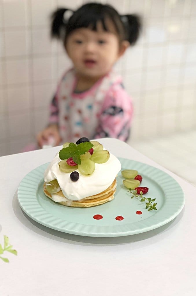 【好食分享】新竹巷弄熱門甜點，近新竹火車站游泳池咖啡店 默默 x Reviver IG打卡熱點