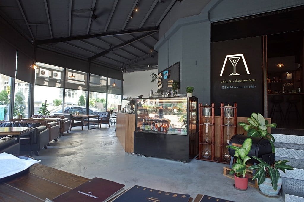 【好食分享】橋下2.0 Restaurant & Bar 竹北的朋友不用再跑新竹啦,不管白天、深夜 來個放鬆的小約會吧 - 第6張圖 【好食分享】橋下2.0 Restaurant & Bar 竹北的朋友不用再跑新竹啦,不管白天、深夜 來個放鬆的小約會吧