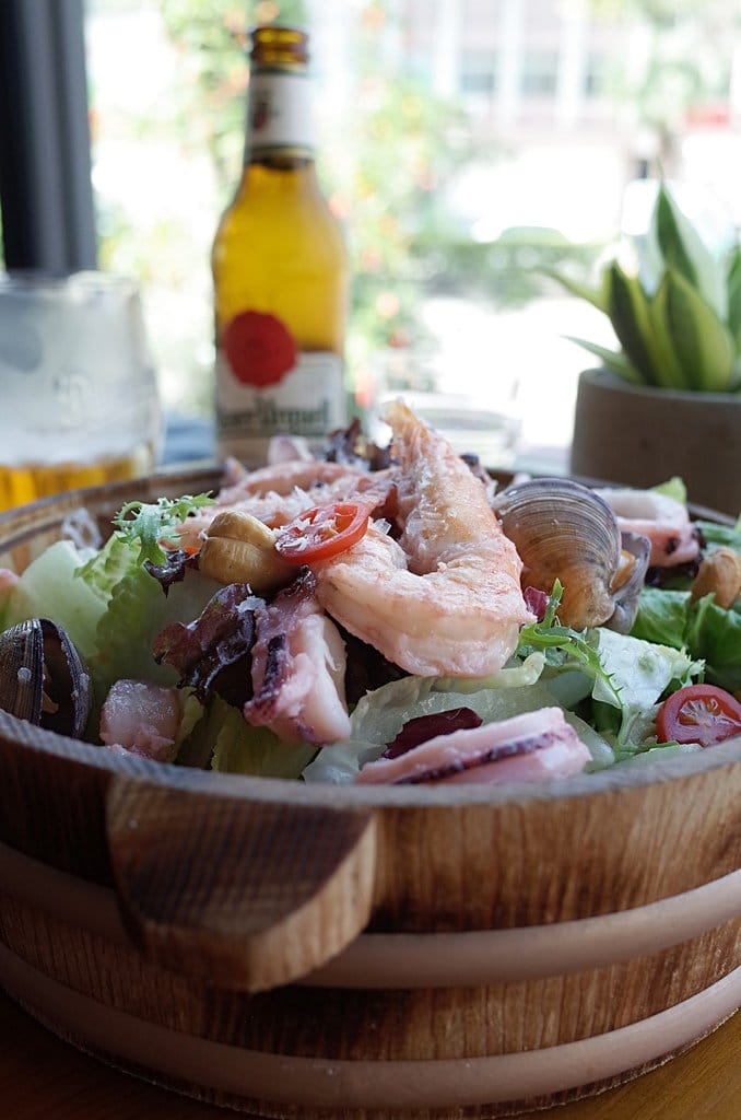 【好食分享】橋下2.0 Restaurant & Bar 竹北的朋友不用再跑新竹啦,不管白天、深夜 來個放鬆的小約會吧 - 第21張圖 【好食分享】橋下2.0 Restaurant & Bar 竹北的朋友不用再跑新竹啦,不管白天、深夜 來個放鬆的小約會吧