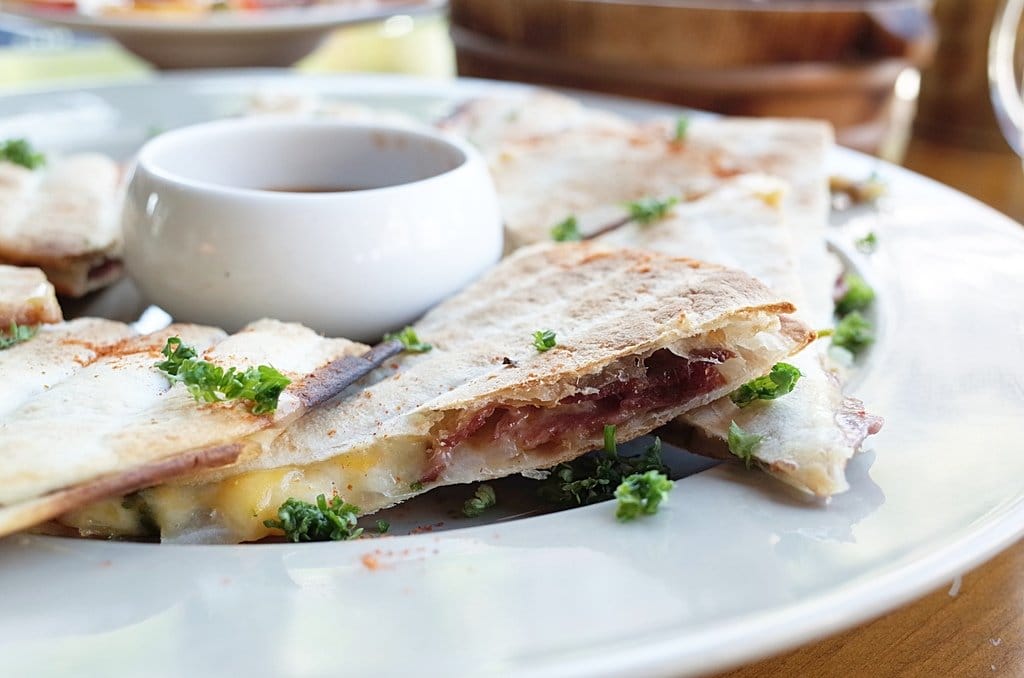 【好食分享】橋下2.0 Restaurant & Bar 竹北的朋友不用再跑新竹啦,不管白天、深夜 來個放鬆的小約會吧 - 第36張圖 【好食分享】橋下2.0 Restaurant & Bar 竹北的朋友不用再跑新竹啦,不管白天、深夜 來個放鬆的小約會吧