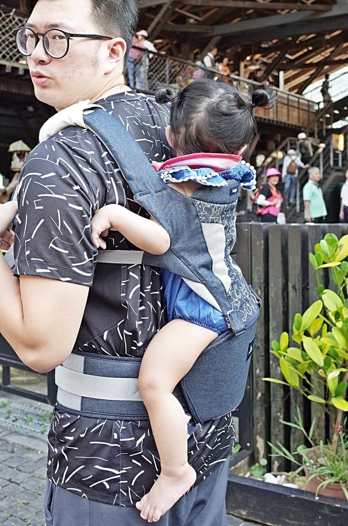 【育兒分享】i-angel MAGIC7 可摺疊座椅式背巾，全球首創可摺疊收納、易攜帶，寶寶嬰兒新手家長必備