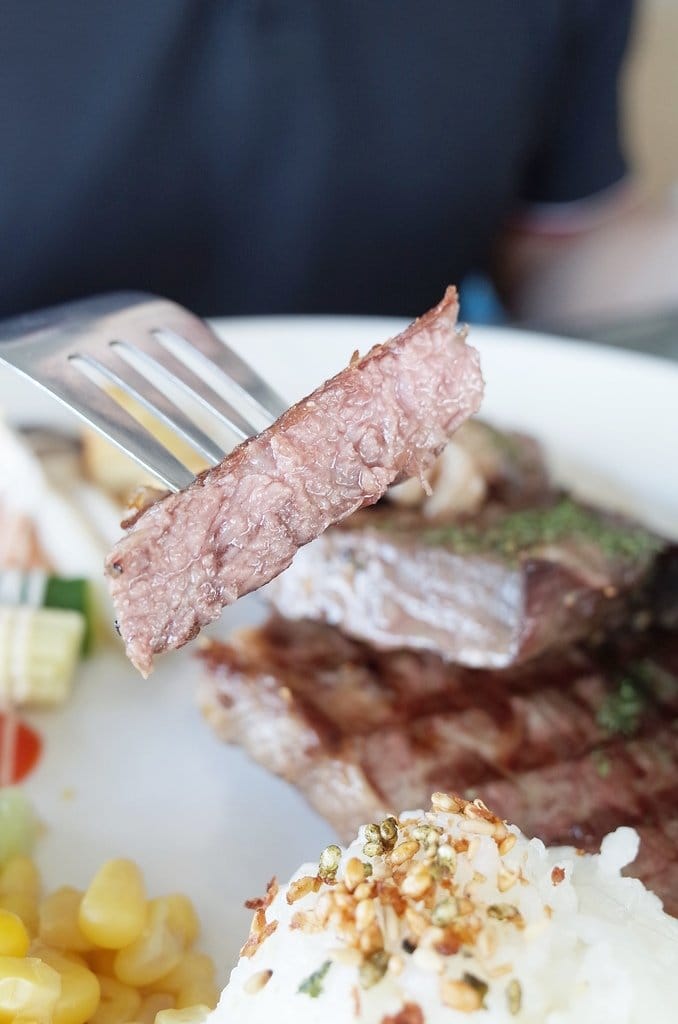 【好食分享】淡水三芝親子餐廳推薦,孩子的夢幻天堂大型室內遊樂設施、戶外大沙坑 海豚咖啡 - 第30張圖 【好食分享】淡水三芝親子餐廳推薦,孩子的夢幻天堂大型室內遊樂設施、戶外大沙坑 海豚咖啡