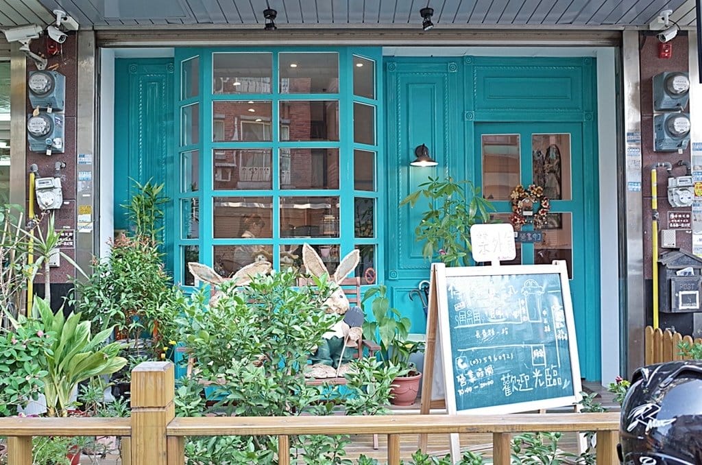 【好食分享】新竹竹東 莀晞咖啡屋，親子友善咖啡廳推薦，更提供早午餐與義式料理呦。