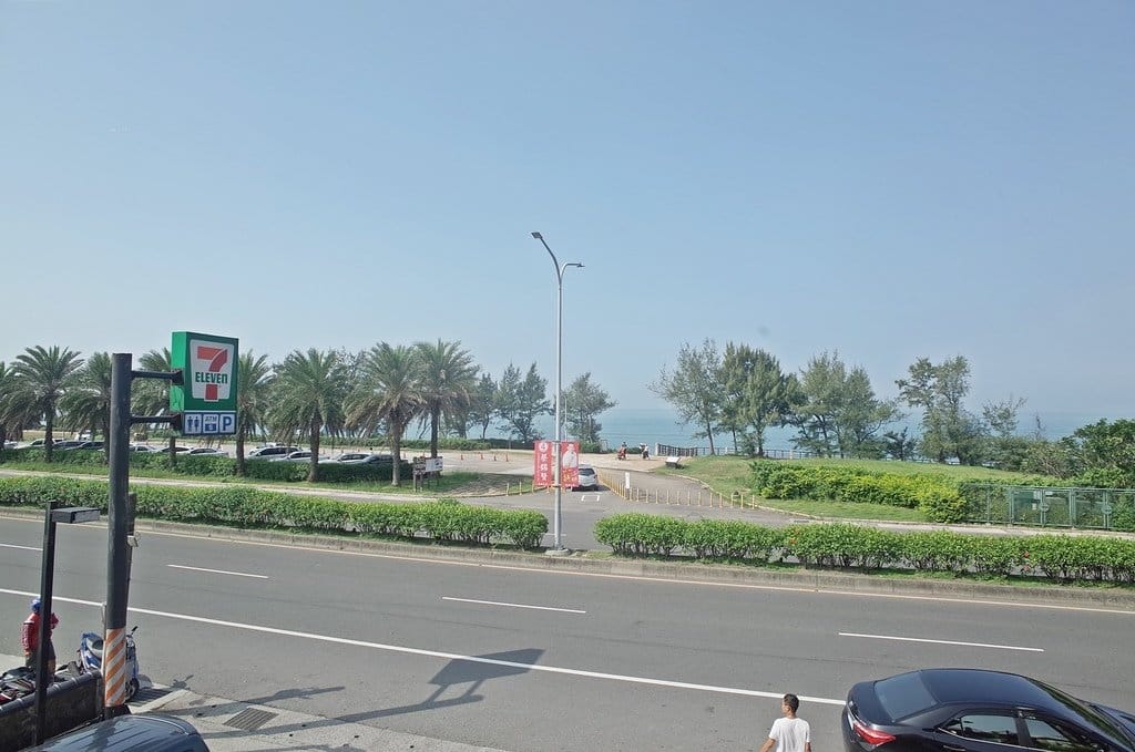 【好食分享】淡水三芝親子餐廳推薦,孩子的夢幻天堂大型室內遊樂設施、戶外大沙坑 海豚咖啡 - 第8張圖 【好食分享】淡水三芝親子餐廳推薦,孩子的夢幻天堂大型室內遊樂設施、戶外大沙坑 海豚咖啡