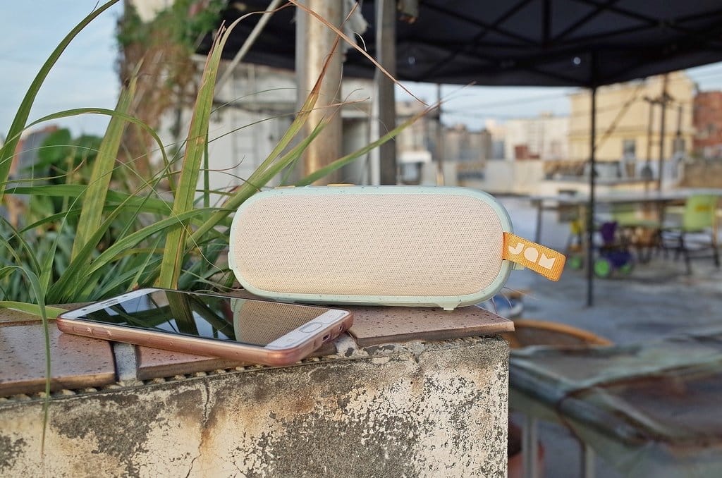 【開箱分享】JAM Hang Around 藍牙喇叭，防水防塵輕巧隨身攜帶還有長效電力，輕鬆享受清晰音質 JAM藍牙喇叭