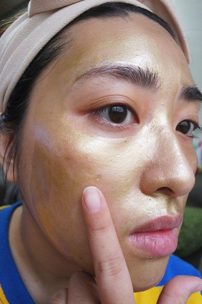 【保養分享】GLAMGLOW 無重力瞬效緊實面膜 金豬新年限定版,Yahoo奇摩購物中心1/10獨家新包裝上市 - 第11張圖 【保養分享】GLAMGLOW 無重力瞬效緊實面膜 金豬新年限定版,Yahoo奇摩購物中心1/10獨家新包裝上市