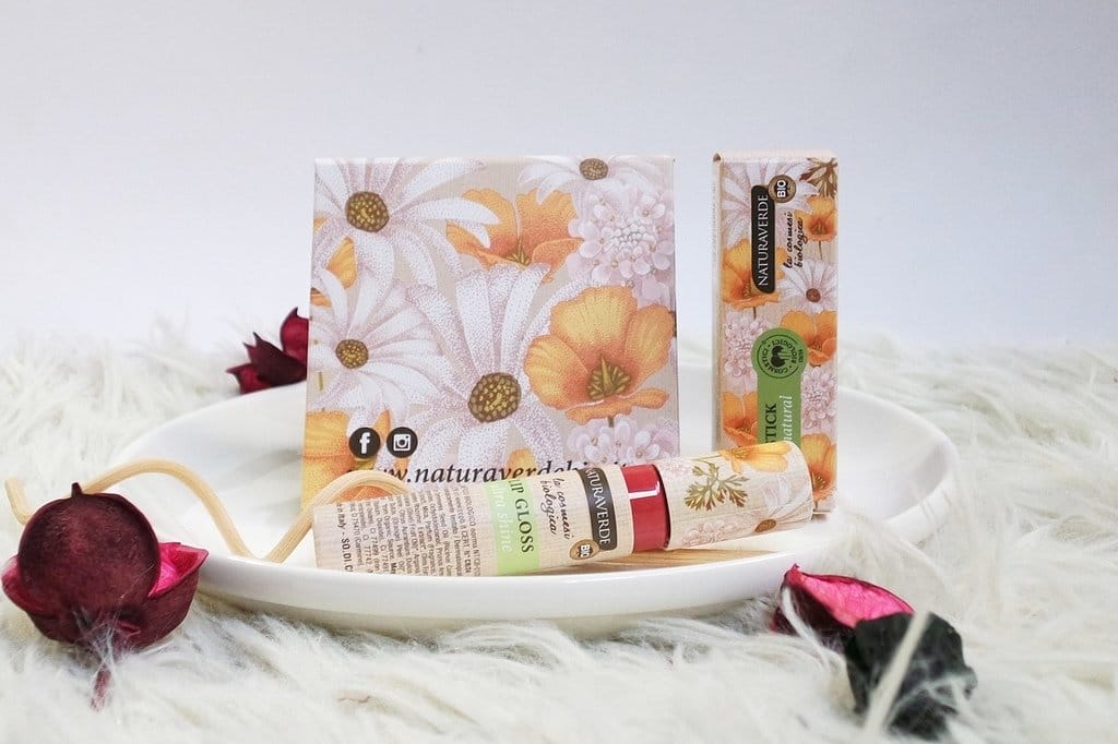 【美妝分享】義大利必買,沐植萃MoodzTree,送禮首選 美唇心機 自然綠 Naturaverde bio 有機時尚唇彩組 - 第2張圖 【美妝分享】義大利必買,沐植萃MoodzTree,送禮首選 美唇心機 自然綠 Naturaverde bio 有機時尚唇彩組