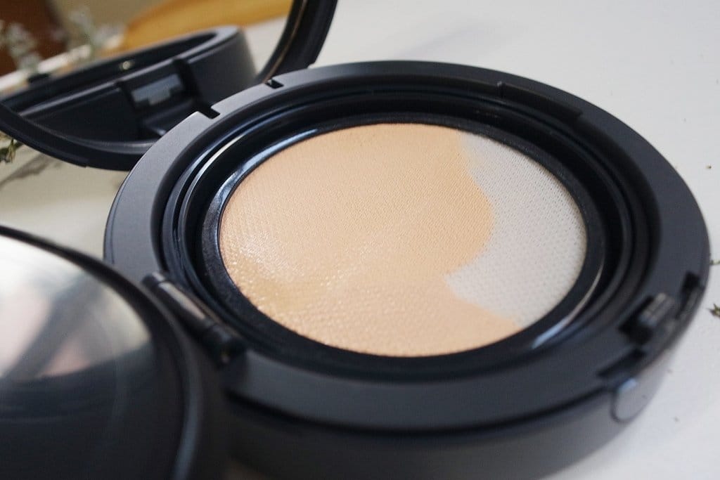 【美妝分享】超升火IOPE 艾諾碧,新款完美恆采持色氣墊粉底、Super vital時光金鑰全系列體驗組