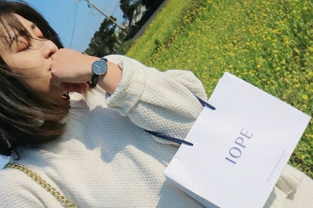 【美妝分享】超升火IOPE 艾諾碧,新款完美恆采持色氣墊粉底、Super vital時光金鑰全系列體驗組