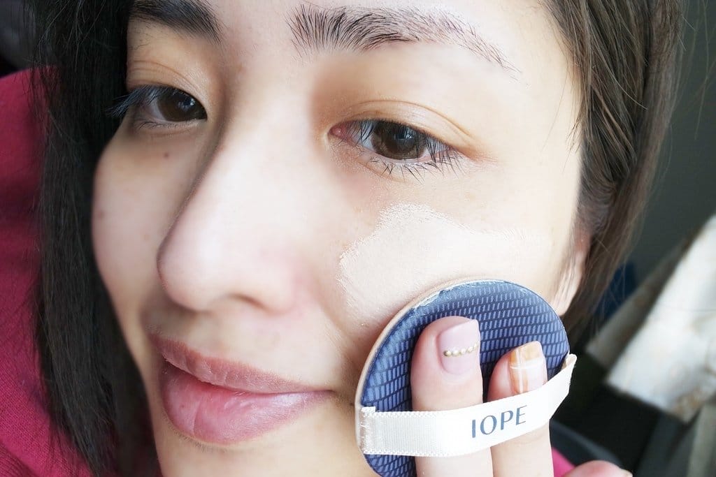 【美妝分享】超升火IOPE 艾諾碧,新款完美恆采持色氣墊粉底、Super vital時光金鑰全系列體驗組