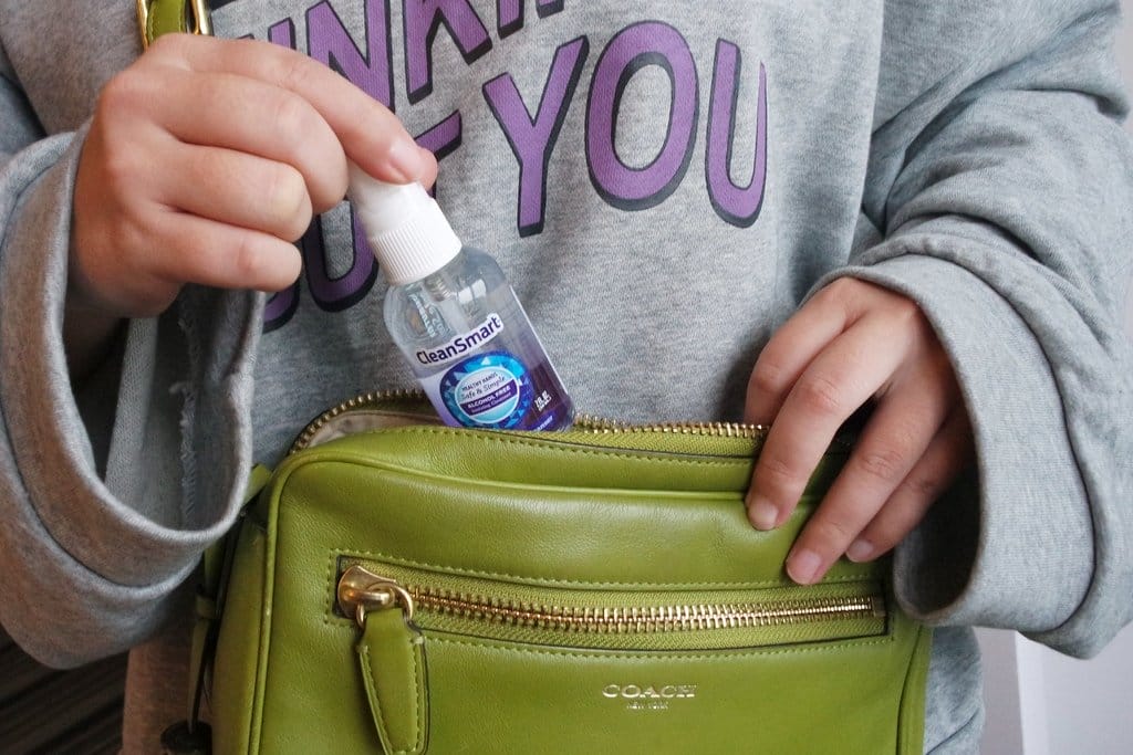 【育兒分享】嬰幼兒適用,小寶貝出門必備小工具,讓腸病毒遠離你,CleanSmart捷可淨抗菌噴霧