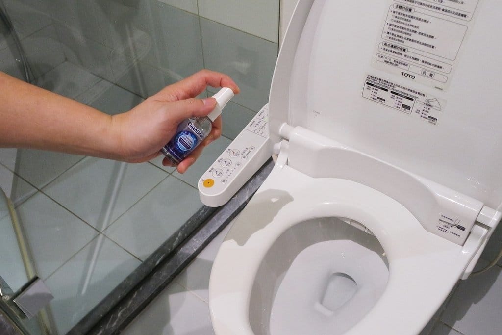 【育兒分享】嬰幼兒適用,小寶貝出門必備小工具,讓腸病毒遠離你,CleanSmart捷可淨抗菌噴霧