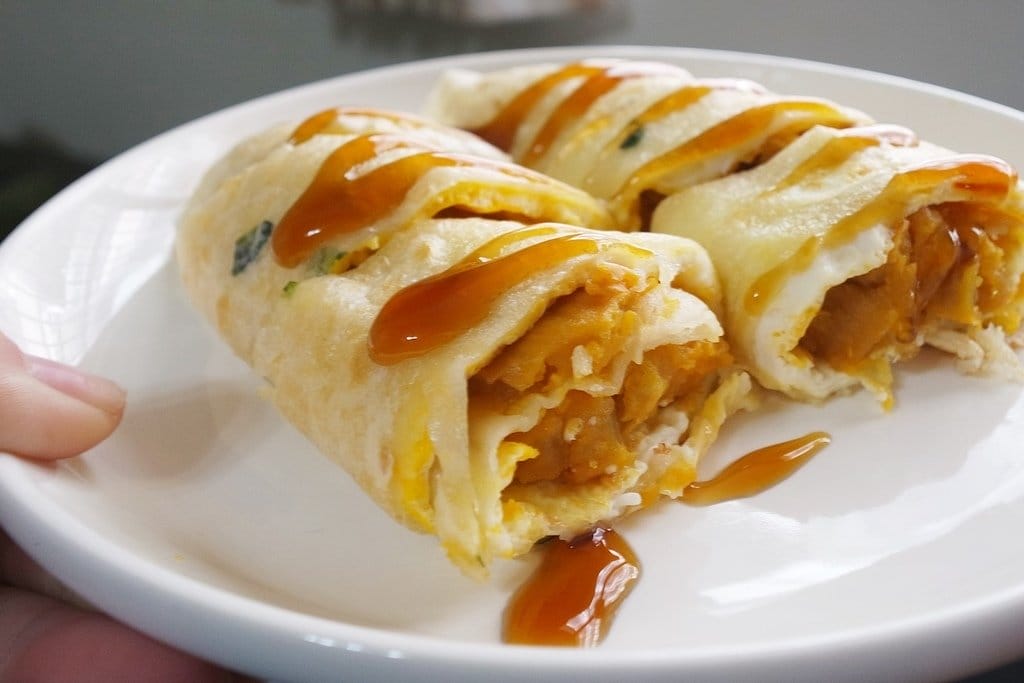 【生活分享】妝點女王的廚房,媽咪最愛,母親節必送【義大利CUOCO】暄妍粉鈦晶岩不沾鍋 - 第13張圖 【生活分享】妝點女王的廚房,媽咪最愛,母親節必送【義大利CUOCO】暄妍粉鈦晶岩不沾鍋