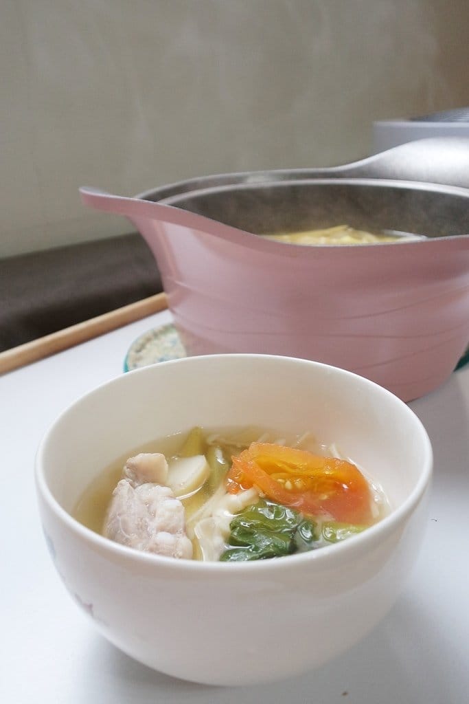 【生活分享】妝點女王的廚房,媽咪最愛,母親節必送【義大利CUOCO】暄妍粉鈦晶岩不沾鍋 - 第20張圖 【生活分享】妝點女王的廚房,媽咪最愛,母親節必送【義大利CUOCO】暄妍粉鈦晶岩不沾鍋