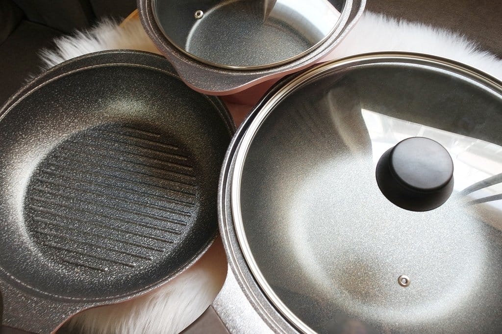 【生活分享】妝點女王的廚房,媽咪最愛,母親節必送【義大利CUOCO】暄妍粉鈦晶岩不沾鍋 - 第21張圖 【生活分享】妝點女王的廚房,媽咪最愛,母親節必送【義大利CUOCO】暄妍粉鈦晶岩不沾鍋