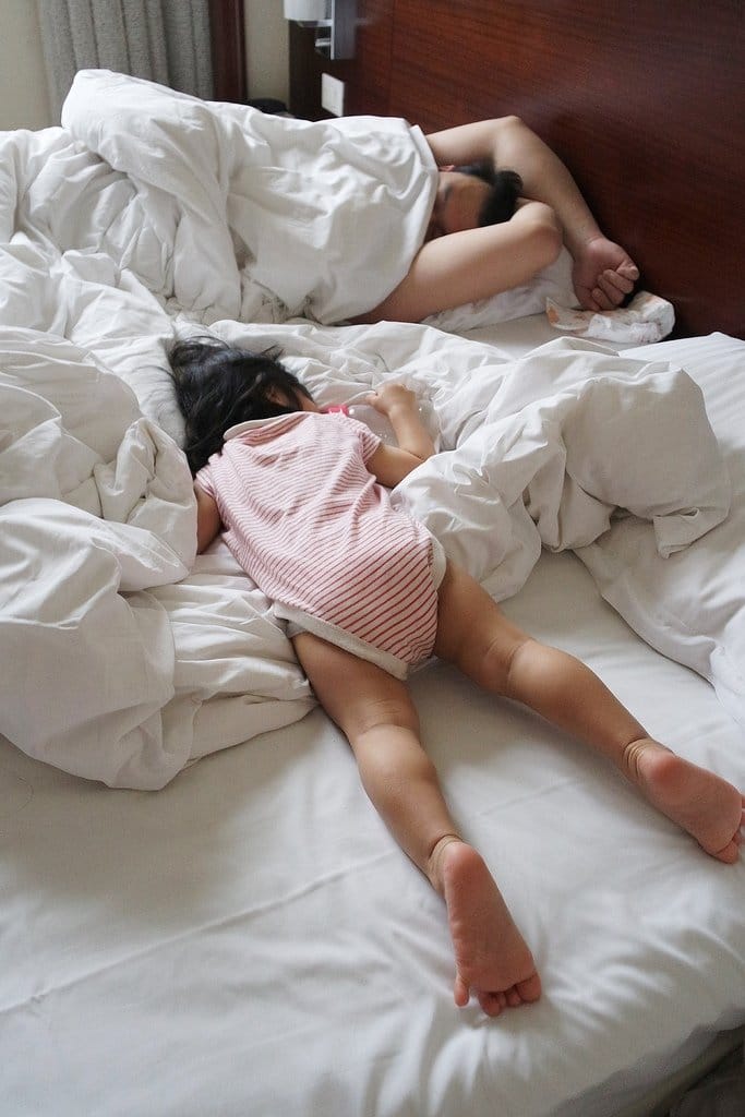 【旅遊分享】台北深坑住宿推薦,海灣假日酒店,全台唯一合法娛樂廳,交通方便近深坑老街、師大夜市、信義商圈