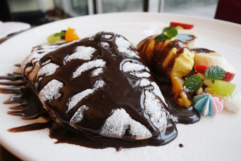 【旅遊分享】台北深坑住宿推薦,海灣假日酒店,全台唯一合法娛樂廳,交通方便近深坑老街、師大夜市、信義商圈