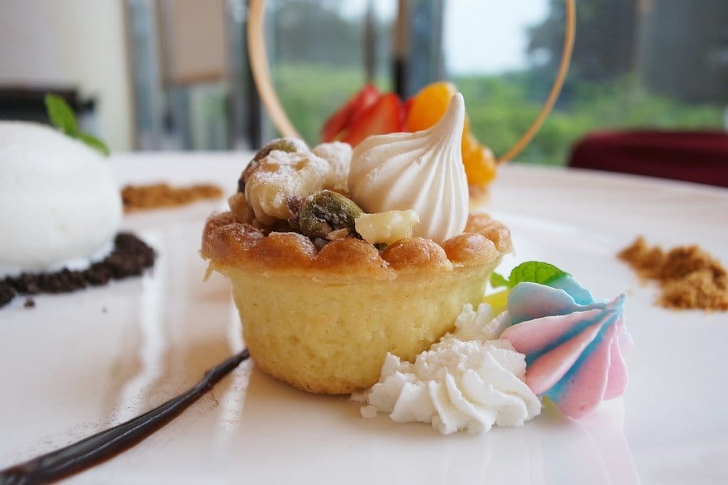 【旅遊分享】台北深坑住宿推薦,海灣假日酒店,全台唯一合法娛樂廳,交通方便近深坑老街、師大夜市、信義商圈