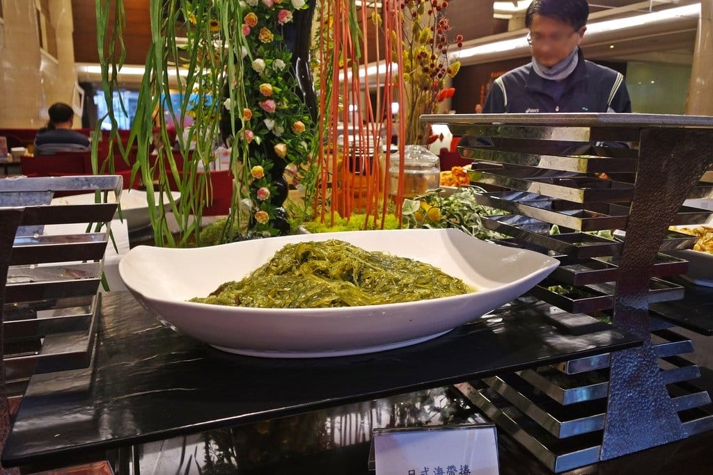 【旅遊分享】台北深坑住宿推薦,海灣假日酒店,全台唯一合法娛樂廳,交通方便近深坑老街、師大夜市、信義商圈