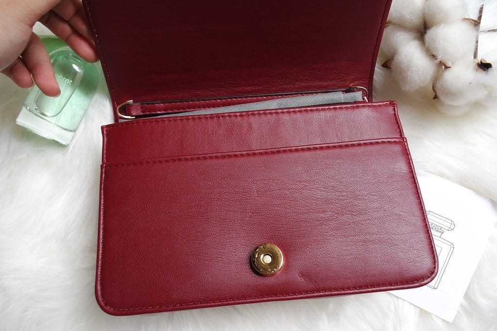 【穿搭分享】初夏購物車清單必備，愛不釋手 ROBINMAY 凱絲貝兒斜背包，兩種背帶、質感小包