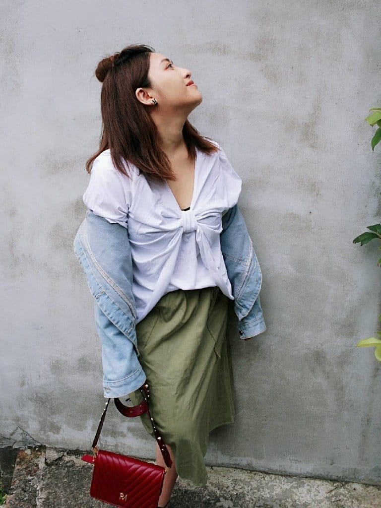 【穿搭分享】初夏購物車清單必備，愛不釋手 ROBINMAY 凱絲貝兒斜背包，兩種背帶、質感小包