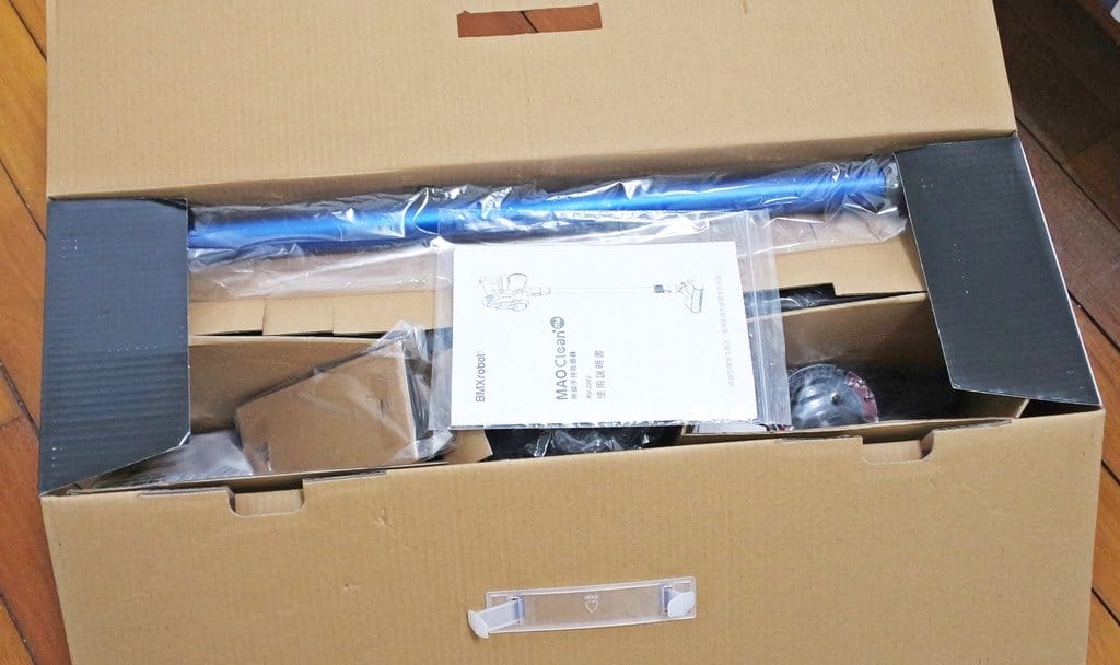 【家電分享】整理家裡的好幫手,日本BMXrobot ,MAO Clean M6 無線手持吸塵器,塵蟎吸塵器