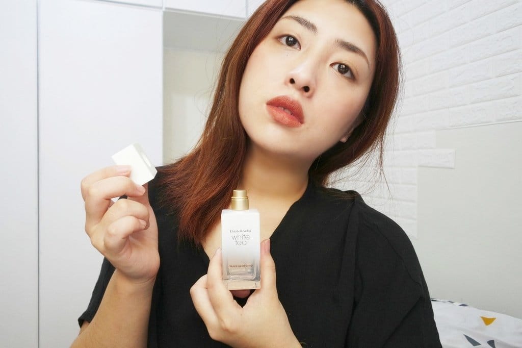 【美妝分享】屬於我的溫柔香氛，Elizabeth Arden伊麗莎白雅頓 白茶溫煦香草蘭香水