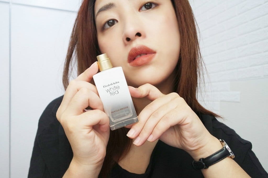 【美妝分享】屬於我的溫柔香氛，Elizabeth Arden伊麗莎白雅頓 白茶溫煦香草蘭香水